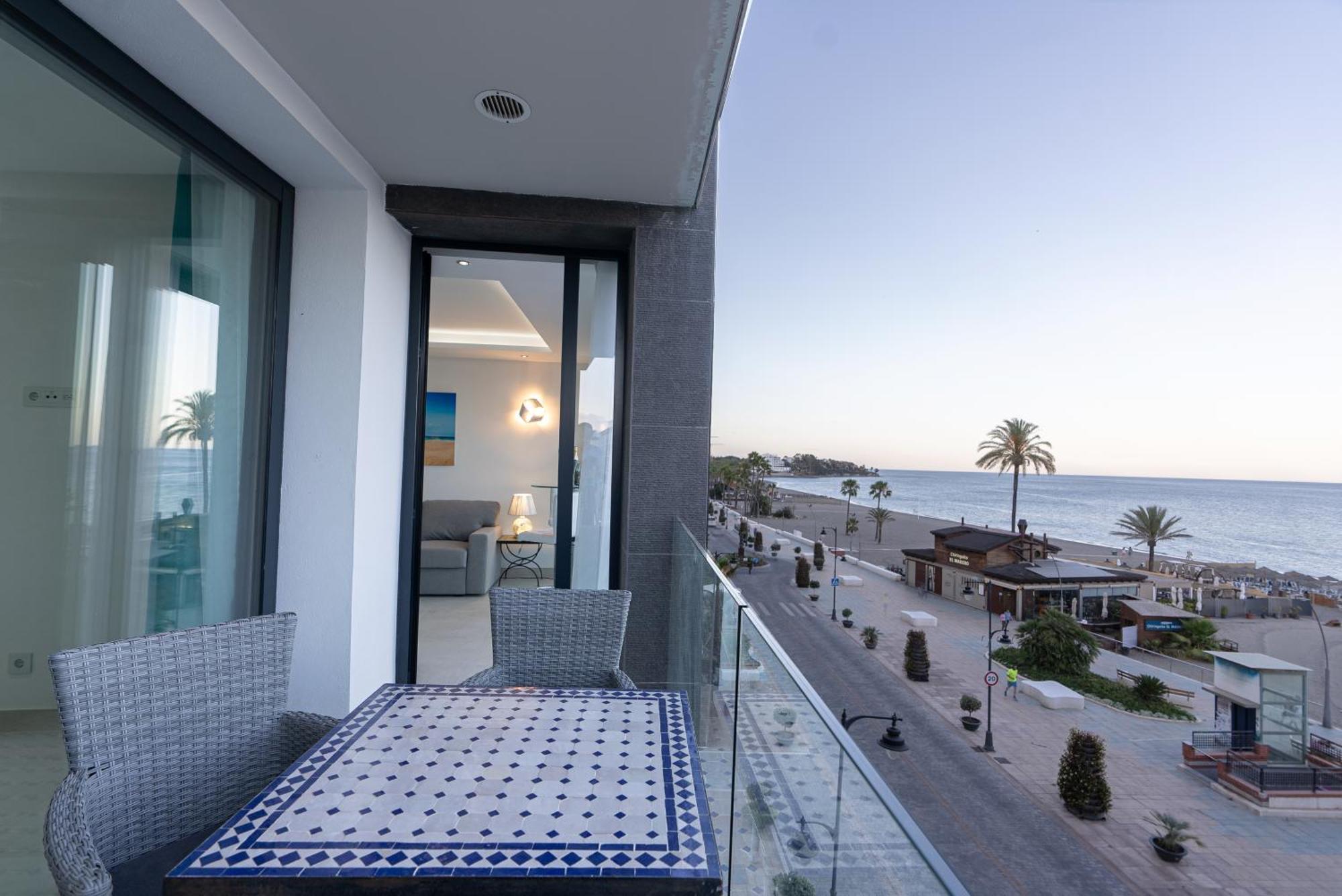 La Viu Apartment เอสเตโปนา ภายนอก รูปภาพ