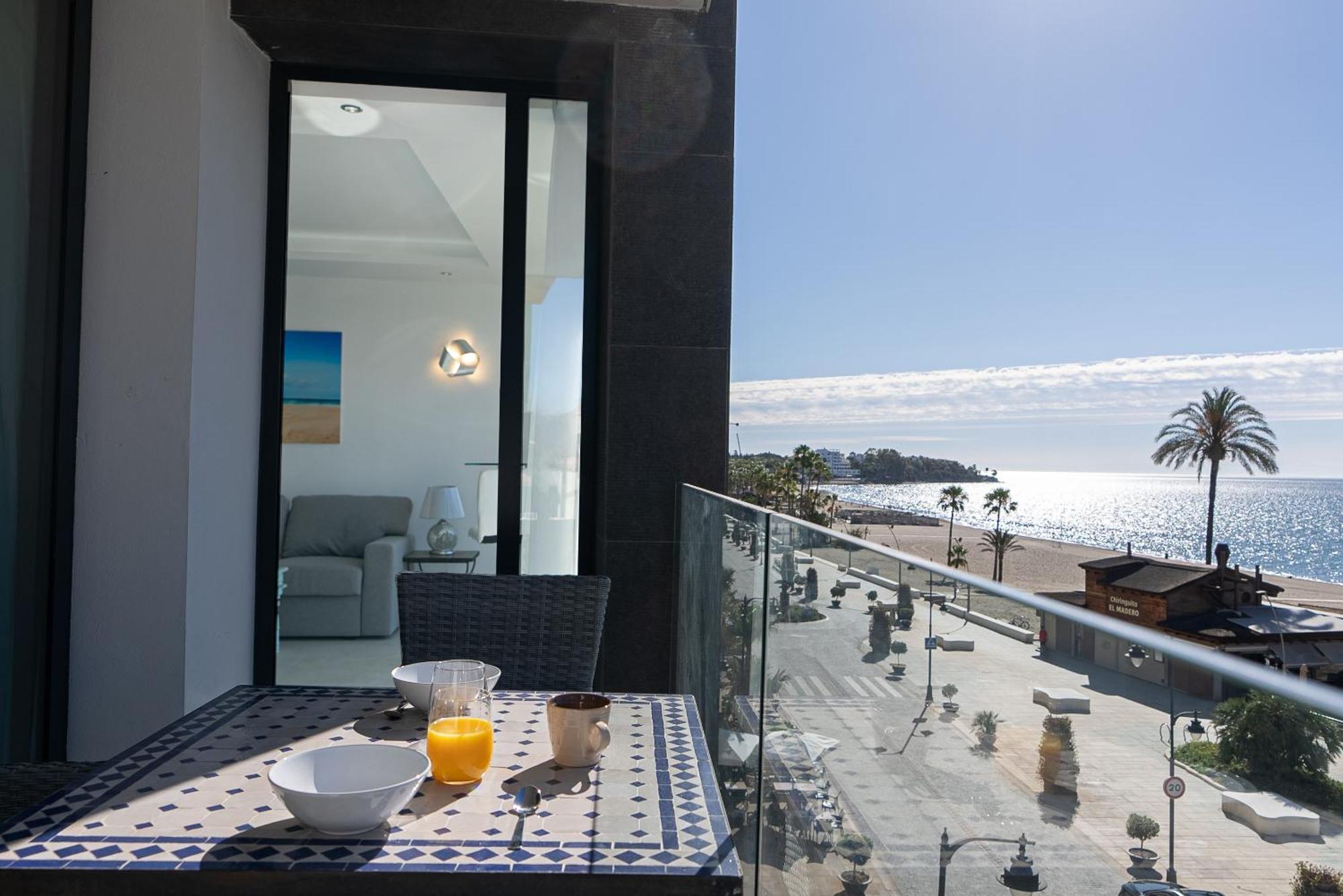 La Viu Apartment เอสเตโปนา ภายนอก รูปภาพ