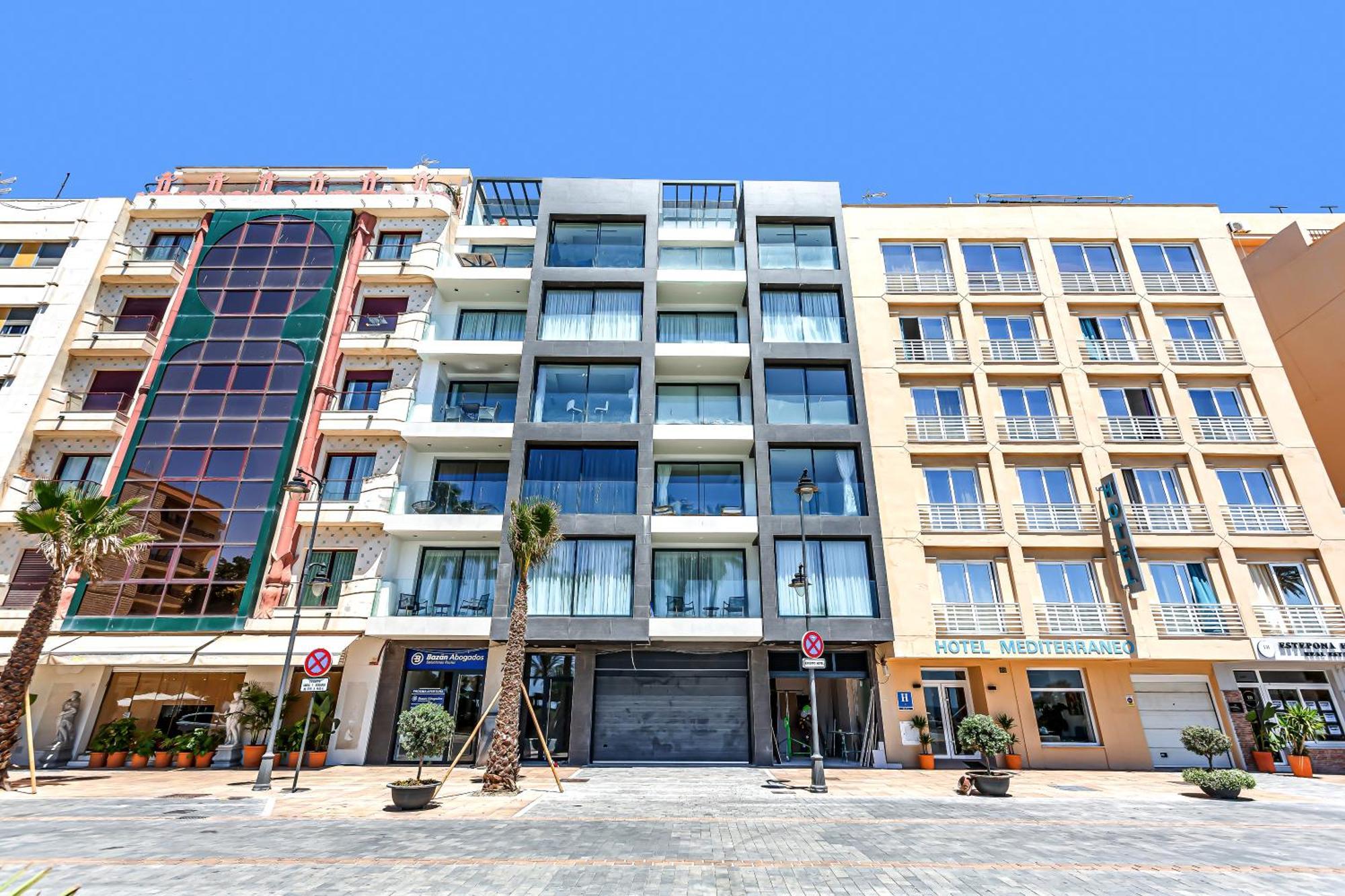 La Viu Apartment เอสเตโปนา ภายนอก รูปภาพ